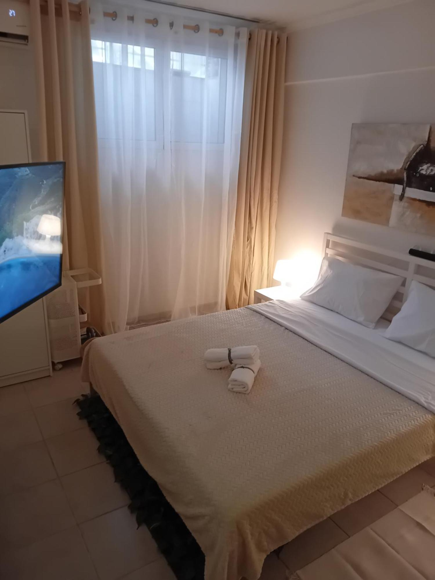 Vestige Basement Apartment Αθήνα Εξωτερικό φωτογραφία