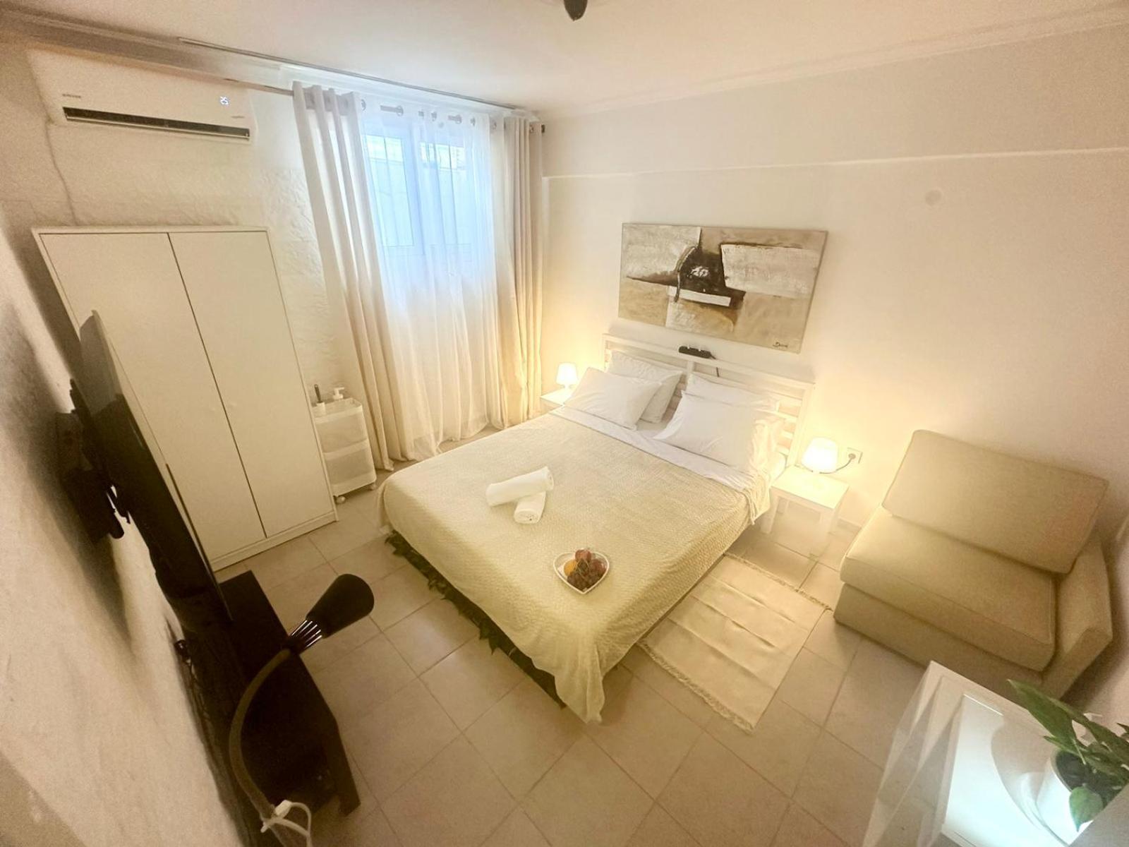 Vestige Basement Apartment Αθήνα Εξωτερικό φωτογραφία